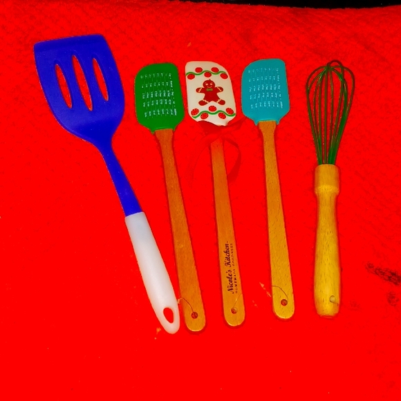 Huge baking Christmas set for family of four - Picture 13 of 16